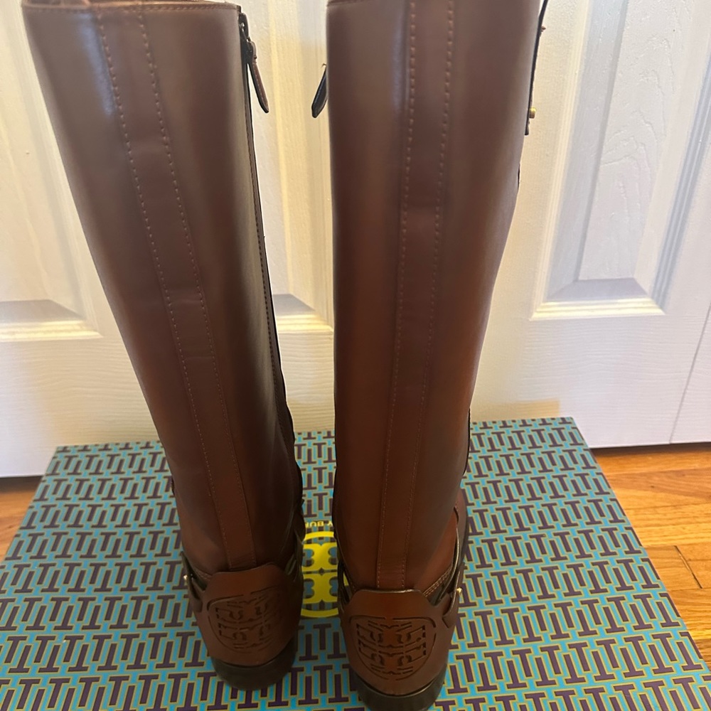 Women’s Tory Burch Riding Boots. Size 10